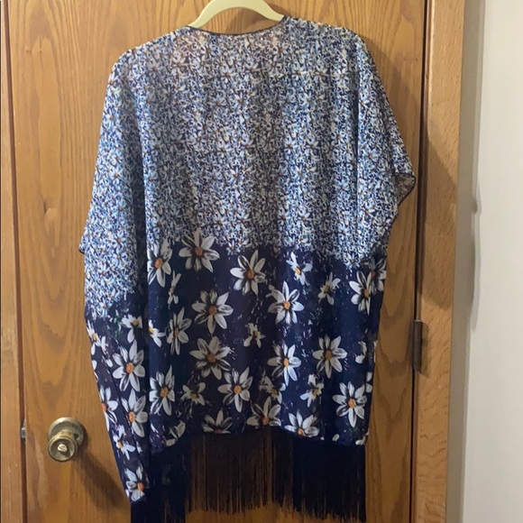 Daisy print kimono - Picture 4 of 4